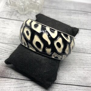 Retro abstract black cream enamel metal hinge clamper bracelet statement look.